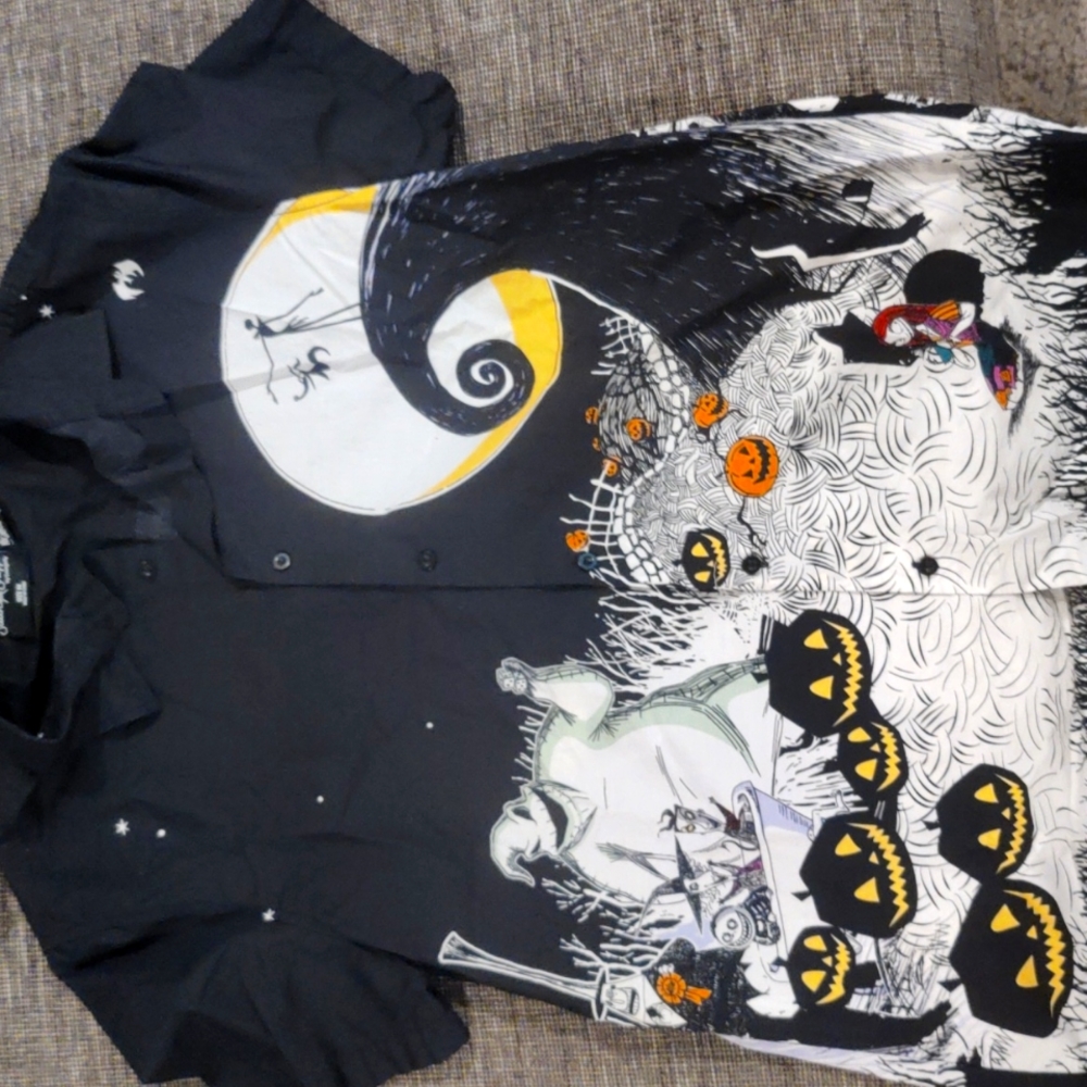 Stitch shoppe by loungefly. Size medium adult.